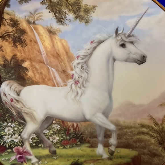 Vintage Tropical Paradise of the Unicorn Plate with Gold Trim by Ruth Sanderson - Picture 2 of 5
